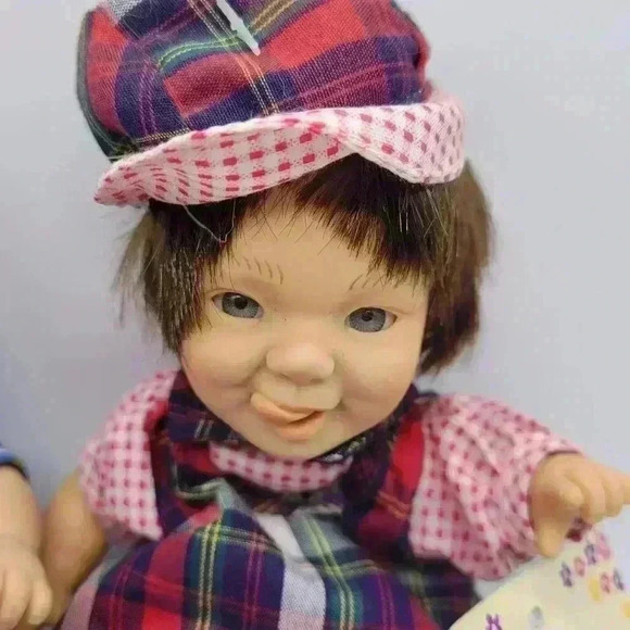 Vintage Lot of Two Palm Pals Bean Bag Kid Boy and Girl Pink Blue Outfit With Tag - Picture 13 of 14